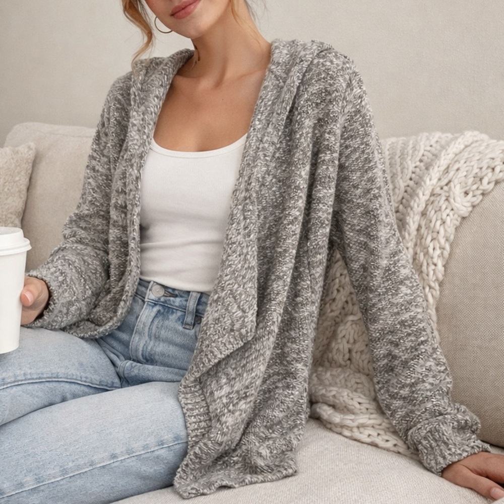 Aritzia TNA Knit Hooded Cardigan